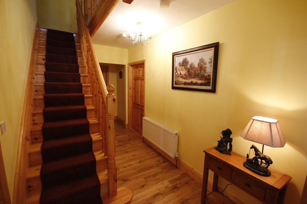 Macreddin Rock Bed & Breakfast Огрим Екстер'єр фото