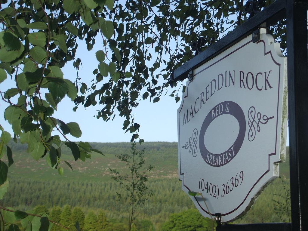 Macreddin Rock Bed & Breakfast Огрим Екстер'єр фото